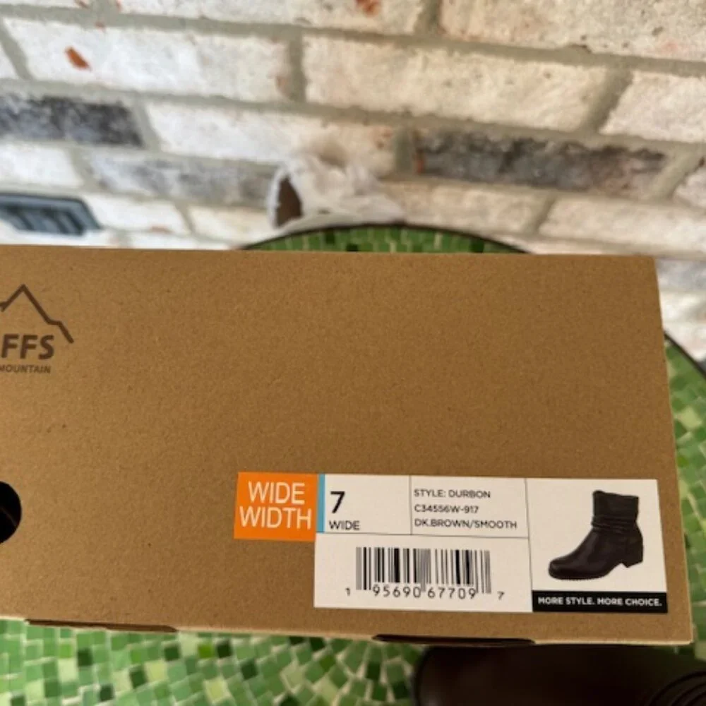 Cliffs by White Mountain Booties - Durbon DK BROWN/SMOOTH 7 Wide